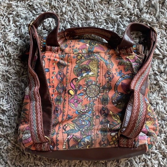 Sakroots earthy bag and backpack, converts to backpack perfect for traveling! - Picture 2 of 2